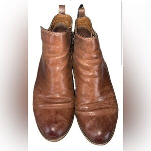 Women’s Lucky Brand Brown Leather Chelsea Boots - Classic Ankle Zip